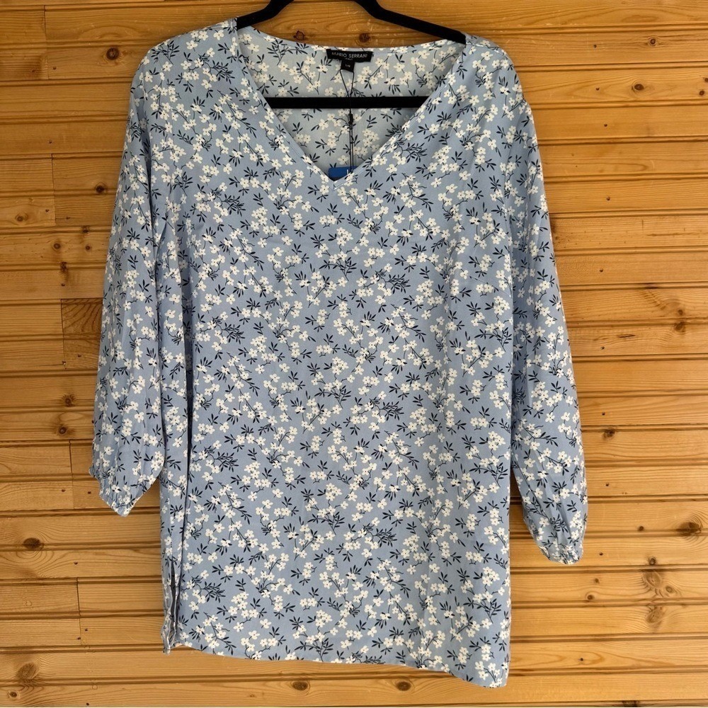 Mario Serrani Tunic Light Blue Ditsy Floral Large NWT Mom Business Casual Cozy